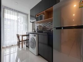 2 спален Кондо в аренду в Chateau In Town Sukhumvit 64/1, Bang Chak, Пхра Кханонг, Бангкок