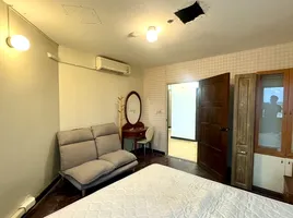 2 спален Кондо в аренду в Central City East Tower, Bang Na