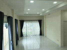 3 Schlafzimmer Villa zu verkaufen in Ban Chang, Rayong, Samnak Thon, Ban Chang, Rayong