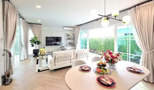 3 Bedrooms House for sale in Nong Khaem, Bangkok Chaiyapruek Phetkasem 69