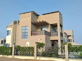 4 बेडरूम मकान for sale at D Villas, Living Legends