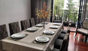 5 chambres Condominium a vendre à Khlong Tan, Bangkok Levara Residence