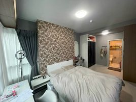 2 Bedroom Apartment for sale at Chapter One Shine Bang Po, Bang Sue, Bang Sue