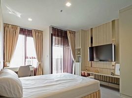 Studio Condo for rent at Life Ladprao, Chomphon