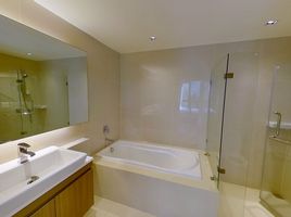 2 Bedroom Apartment for sale at Vtara Sukhumvit 36, Khlong Tan