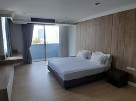 4 Schlafzimmer Wohnung zu vermieten im Raj Mansion, Khlong Toei