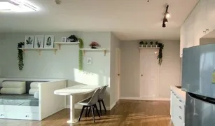 1 Schlafzimmer Wohnung zu verkaufen in Khlong Toei Nuea, Bangkok Sukhumvit Suite