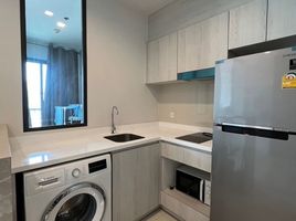 1 Bedroom Condo for rent at Life One Wireless, Lumphini