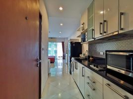 1 Bedroom Condo for sale at Diamond Suites Resort Condominium, Nong Prue, Pattaya