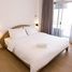 2 Bedroom Condo for rent at Happy Place Tower, Phra Khanong Nuea