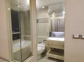 2 Bedroom Apartment for rent at The Address Asoke, Makkasan