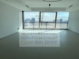 1 बेडरूम अपार्टमेंट for sale at La Plage Tower, अल ममज़ार - शारजाह