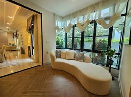 5 Schlafzimmer Penthouse zu verkaufen im Nantawan Rama 9 - New Krungthepkretha, Saphan Sung
