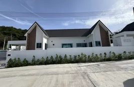 Villa with 2 Bedrooms and 2 Bathrooms is available for sale in Prachuap Khiri Khan, Thailand at the View Till Khao development