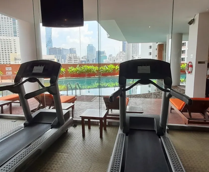 3 Bedroom Penthouse for Sale at Nusa State Tower Condominium for ฿