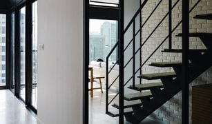 2 Bedrooms Condo for sale in Si Lom, Bangkok The Lofts Silom