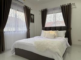 2 Bedroom Villa for sale at Eakmongkol 4, Nong Prue