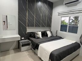 2 Schlafzimmer Villa zu vermieten im The Rich Villas @Palai, Chalong, Phuket Town