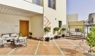 Таунхаус, 3 спальни на продажу в Prime Residency, Дубай Souk Al Warsan