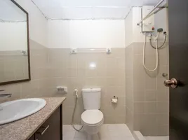 Studio Appartement zu verkaufen im Nakornping Condominium, Chang Phueak, Mueang Chiang Mai, Chiang Mai