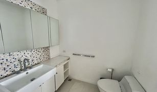 2 Bedrooms Condo for sale in Na Kluea, Pattaya Northpoint 