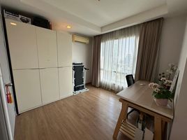 2 Bedroom Condo for rent at Thru Thonglor, Bang Kapi