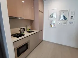 1 Bedroom Condo for rent at Noble Ploenchit, Lumphini