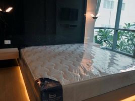 1 Schlafzimmer Appartement zu vermieten im The Room Sukhumvit 21, Khlong Toei Nuea