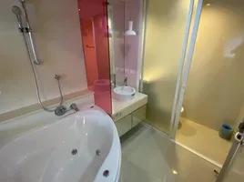 อพาร์ทเม้นท์ 2 ห้องนอน ให้เช่า ในโครงการ ปภาดา สีลม, สีลม