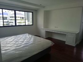 2 Schlafzimmer Wohnung zu vermieten im Sethiwan Residence, Khlong Toei Nuea