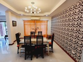 5 Schlafzimmer Villa zu vermieten im Pingdoi Lakeville, Mae Hia, Mueang Chiang Mai, Chiang Mai