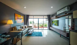 普吉 拉威 Nai Harn Beach Condo 2 卧室 公寓 售 