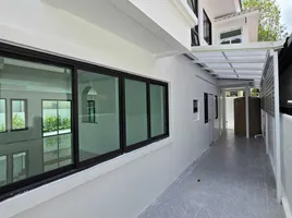 2 Bedroom Villa for sale at Supalai Hills, Si Sunthon