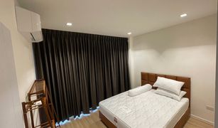 北榄府 Samrong Nuea Y Residence Sukhumvit 113 4 卧室 联排别墅 售 