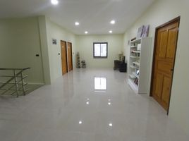 1,468 m² Office for rent in Pattaya, Nong Prue, Pattaya