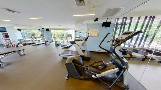 3D视图 of the Communal Gym at Sathorn Gardens