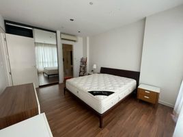 2 Bedroom Condo for sale at The Room Sukhumvit 62, Bang Chak