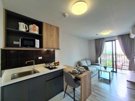 1 Schlafzimmer Appartement zu vermieten im The Win Condominium, Nong Prue