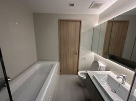 3 Schlafzimmer Appartement zu vermieten im Sky Walk Residences, Phra Khanong Nuea