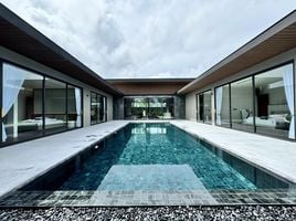 4 спален Вилла на продажу в Sea Central , Чалонг, Пхукет Тощн