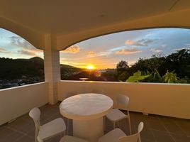 3 Schlafzimmer Appartement zu vermieten im Kamala Sea View Apartment, Kamala, Kathu, Phuket