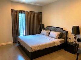 2 Schlafzimmer Wohnung zu vermieten im The Crest Sukhumvit 34, Khlong Tan