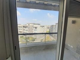 3 Bedroom Condo for sale at New Giza, Cairo Alexandria Desert Road, 6 October City, Giza