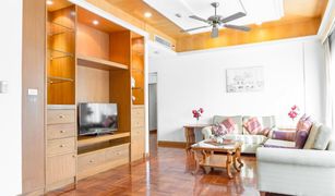 3 Bedrooms Apartment for sale in Khlong Toei Nuea, Bangkok Chaidee Mansion