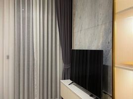 1 Bedroom Condo for rent at Muniq Langsuan, Lumphini