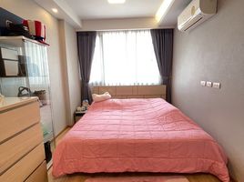 1 Bedroom Condo for sale at JRY Rama 9 Condominium, Bang Kapi