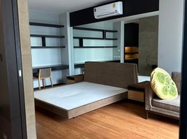 1 Bedroom Condo for sale at Condo One X Sukhumvit 26, Khlong Tan