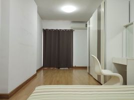 1 Schlafzimmer Wohnung zu vermieten im Supalai Park Ekkamai-Thonglor, Bang Kapi