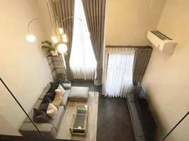 1 Schlafzimmer Wohnung zu vermieten im Ramada Plaza By Wyndham Bangkok Sukhumvit 48, Phra Khanong