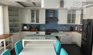 2 chambres Appartement a vendre à Terrace Apartments, Dubai Lake Apartments